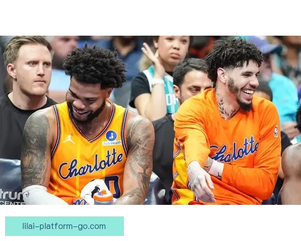 鲍尔三分轰29分黄蜂全场18记三分大胜灰熊 米勒贡献22分